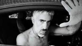 Favio Posca presenta su Bullshit en el Teatro Ópera La Plata