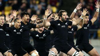 Los All Blacks y el siempre emocionante momento del Haka