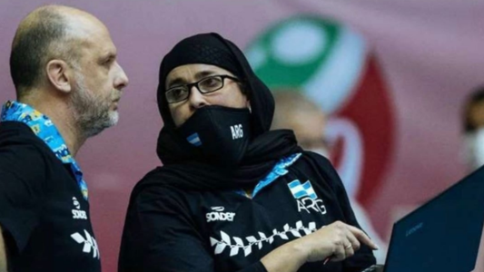 La entrenadora argentina que tuvo que vestir según el Islam
