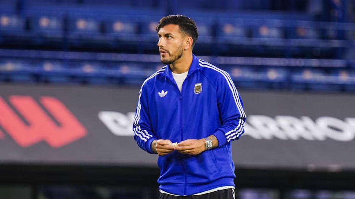 El inesperado gesto de Paredes con sus compañeros de Boca en plena fecha FIFA que no pasó desapercibido