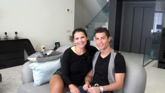 La hermana de Ronaldo se lanza como cantante