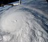 El huracán Milton tocó tierra en la costa de Florida con vientos de más de 200 km/h: hay millones de evacuados