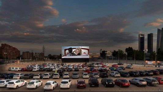 El regreso del autocine, la esperanza de una industria que sufre con salas cerradas y números en rojo