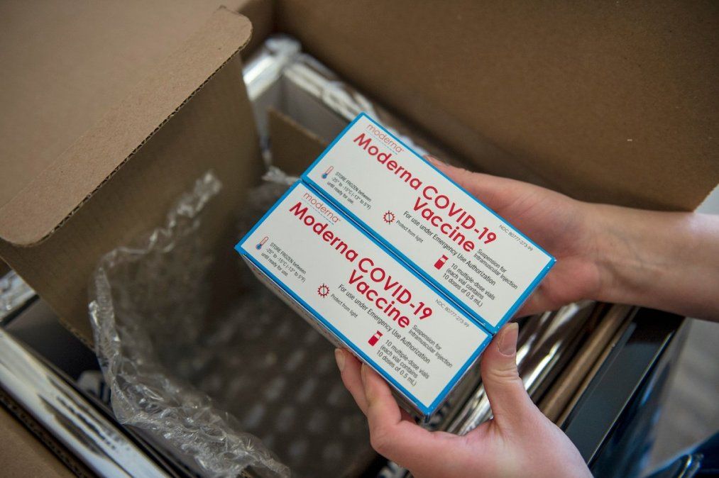 Primer caso de reacción alérgica a la vacuna de Moderna contra el coronavirus en Estados Unidos