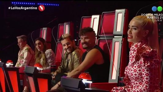 La Voz Argentina: Soledad Pastorutti piropeó a un participante y Lali Espósito la cruzó