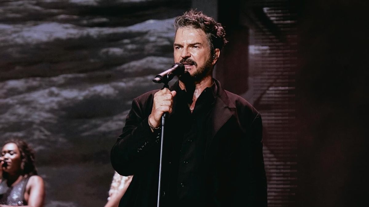 Sensacional despedida de Ricardo Arjona en Buenos Aires con su Blanco y Negro Tour