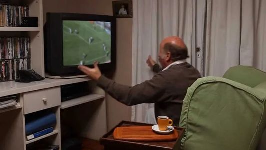 Y un día, volvió: el Tano Pasman fue al Monumental y estalló de bronca por el gol anulado a River