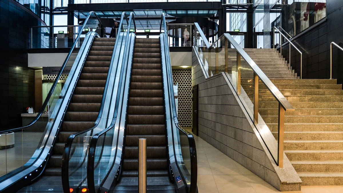 Cuando bajás sin control en el sueño, puede ser una señal de que necesitás frenar y recuperar el timón de tu vida. Foto: Internet. Cuando bajás sin control en el sueño, puede ser una señal de que necesitás frenar y recuperar el timón de tu vida. Foto: Internet.