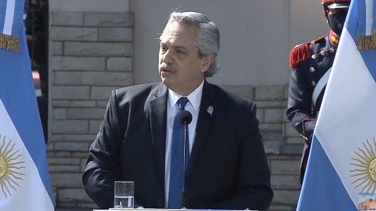 Alberto sobre Internet, celulares y cable: El Estado debe regular servicios públicos para proteger al usuario