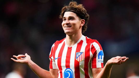 Guerra total en España: la picante burla del Atlético tras rechazar la millonaria oferta del Real Madrid por Julián Álvarez