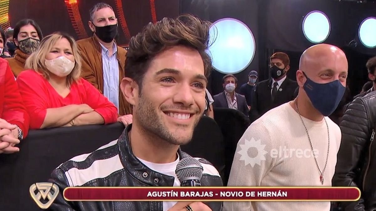 Agustín Barajas es el novio español de Hernán Piquín, que por estas horas vino a Buenos Aires a visitarlo mientras él trabaja en el país formando parte del jurado de ShowMatch, el programa de Marcelo Tinelli. 