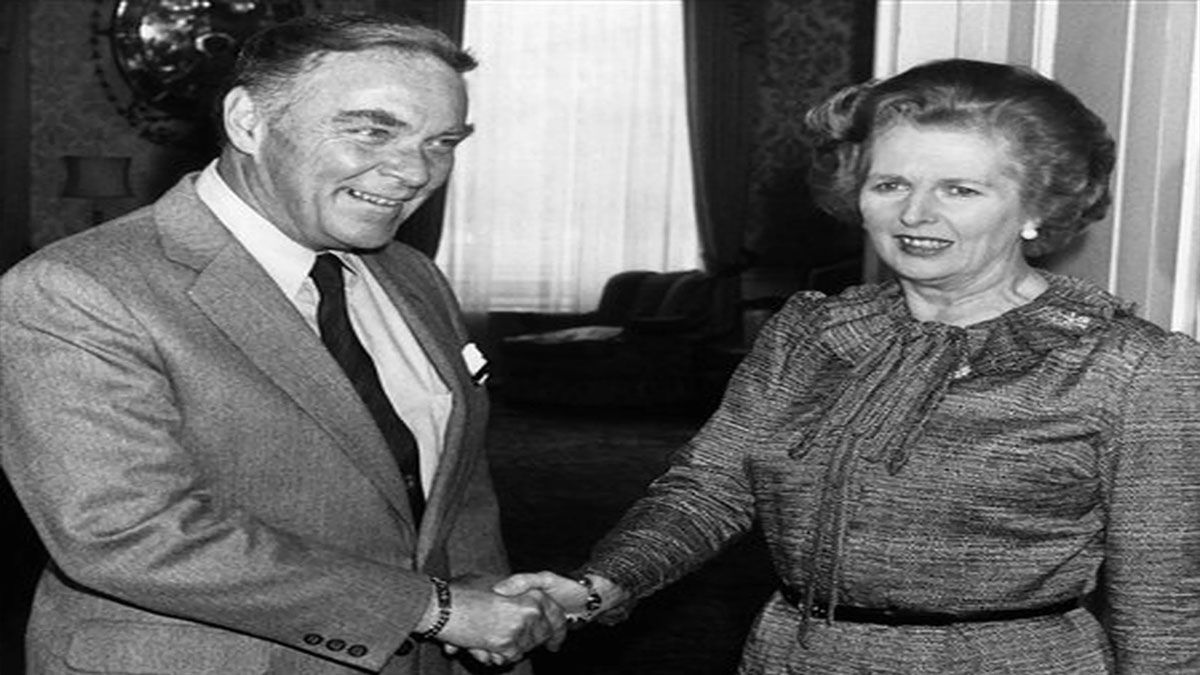 Alexander Haig en Londres, con Margaret Thatcher, en abril de 1982 (Foto: Archivo)