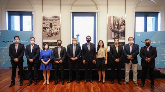 Alberto criticó a Vidal y a Macri por las obras paralizadas y los acusó de endeudarse para financiar la salida de capitales