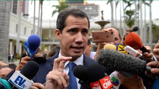 Guaidó le agradeció el comunicado a Fernández: Está señalando la violación al Parlamento venezolano