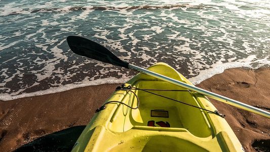 Pesadilla: cómo operaba el depredador de mujeres que se hacía pasar por guía de kayak