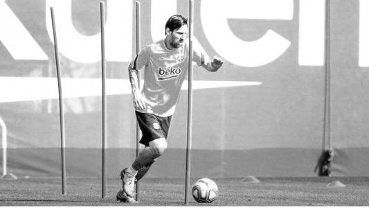 Messi completó su primera práctica en el Barcelona tras la cuarentena por el coronavirus