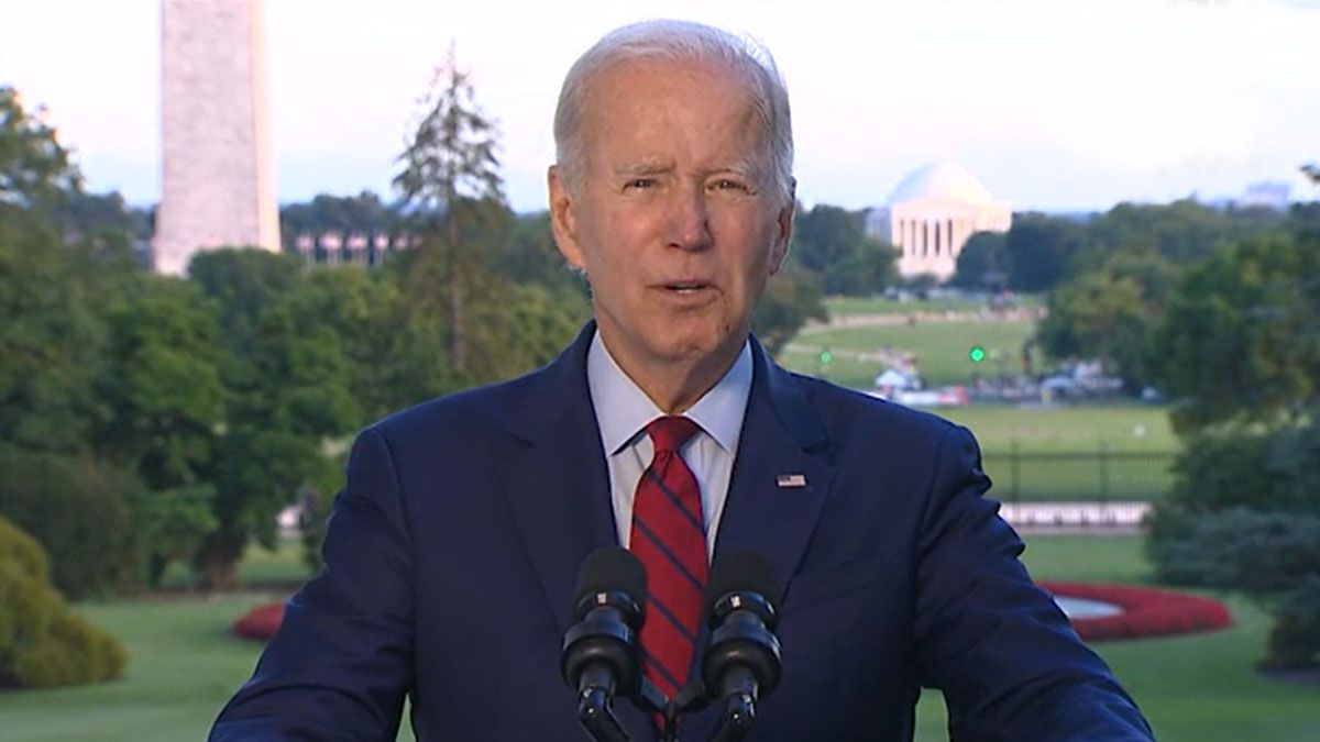 Joe Biden arremetió nuevamente contra Vladimir Putin por la guerra contra Ucrania y lanzó una dura advertencia (Foto: AP).