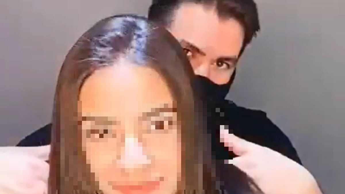 "Con las clientas era muy amable, pero con nosotros hablaba diferente", contaron sobre el colorista.