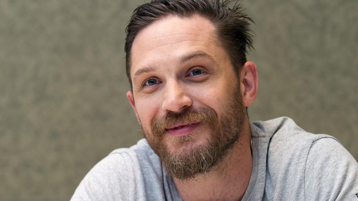 Tom Hardy, desnudito para una serie