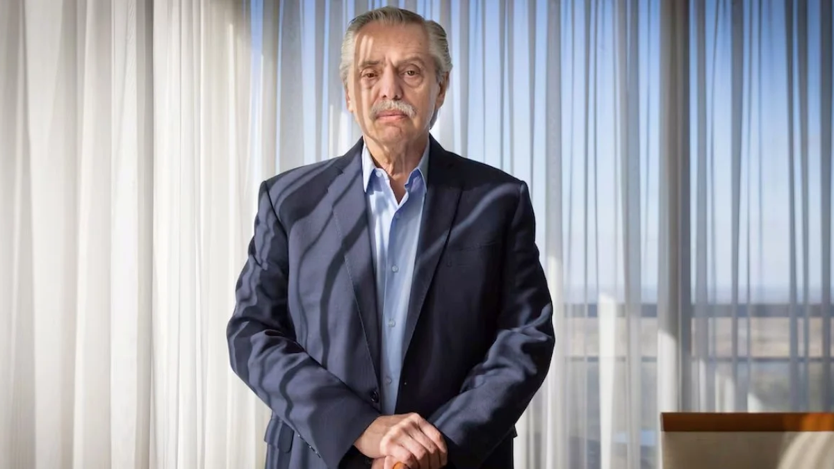 El ex presidente criticó la vinculación entre el gobierno de Milei y su causa por violencia de género