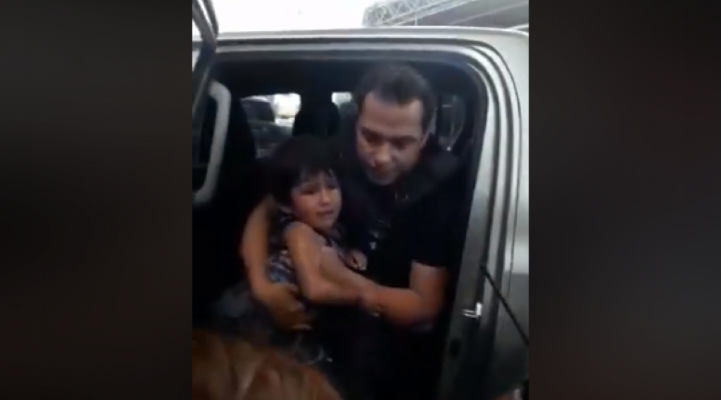 Dejó a su hijo de tres años encerrado en una camioneta en Mendoza