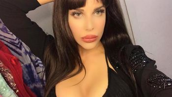 Charlotte Caniggia: Extraña foto y video en el que muestra todo
