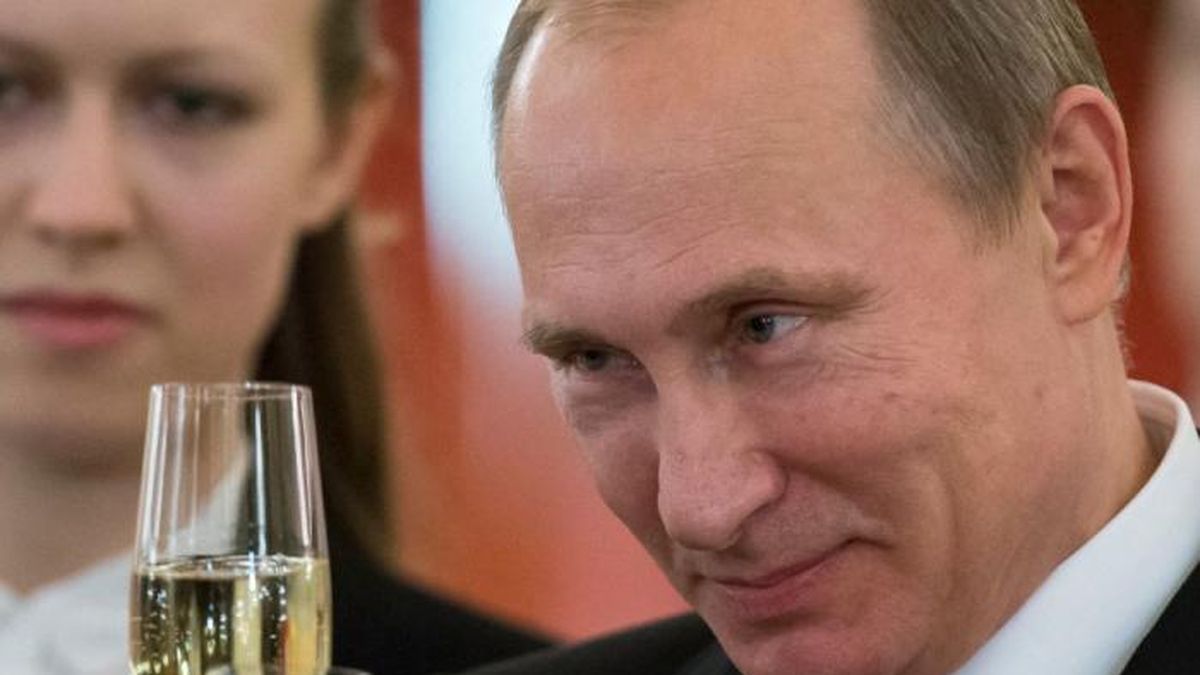 Putin se quiere adueñar del Champagne, Francia resiste