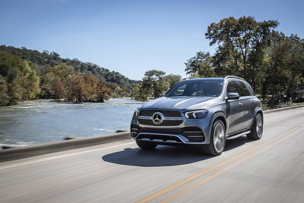 Los autos Mercedes-Benz ahora con 3 años de garantía de fábrica sin límite de kilometraje