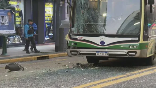 Chocaron dos colectivos en Recoleta: hay al menos 14 pasajeros resultaron heridos