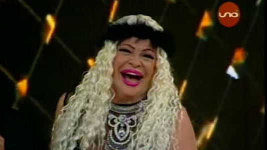 Silvia Süller debutó con escándalo en el jurado del Bailando de Bolivia