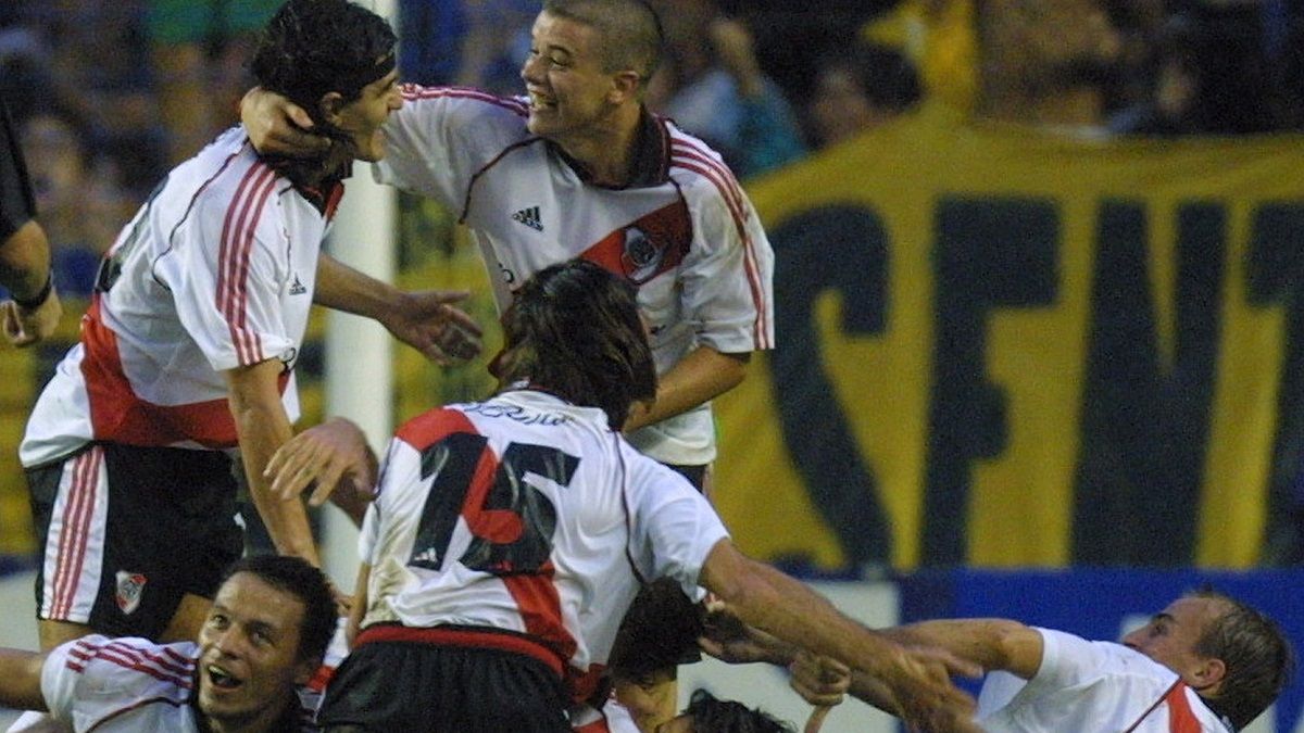 A 20 años de un Superclásico inolvidable: goleada de River a Boca.