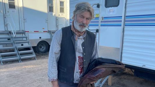 Revelaron cómo fue la trágica escena en la que Alec Baldwin mató a una mujer