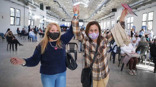 Expectativa vs. realidad: cuántas vacunas prometió Ginés y cuántas llegaron