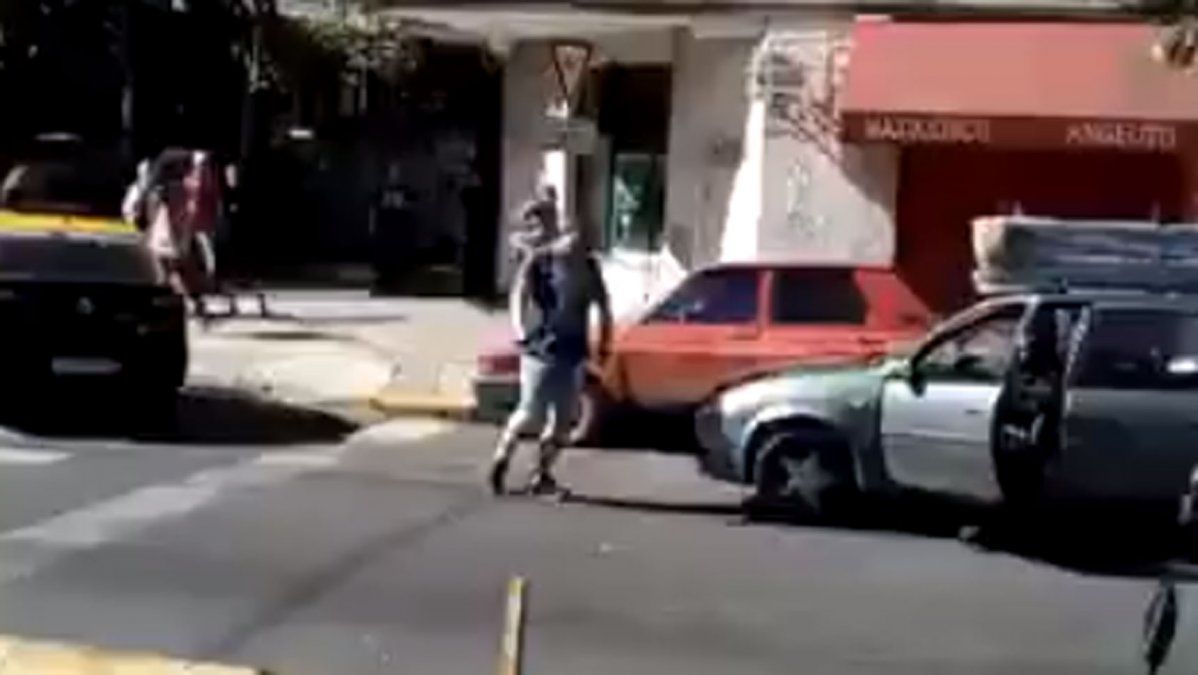 Habló el hombre agredido por el taxista en Villa Urquiza: Él estaba en un estado de enajenación total