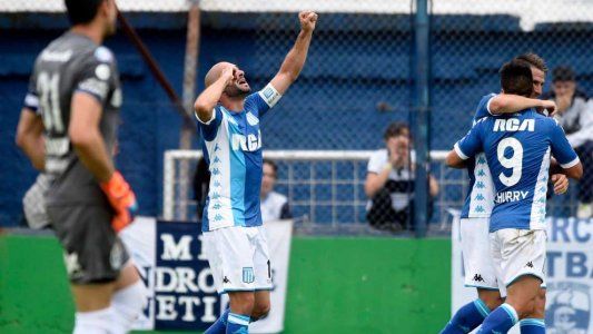 Racing no afloja: goleó 3 a 0 a Gimnasia en La Plata y le lleva siete puntos a sus escoltas