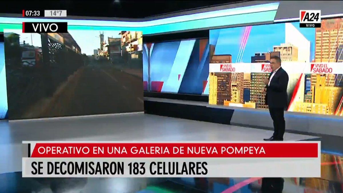 Operativo de venta de celulares robados en una galería de Nueva Pompeya. (Captura de Tv)