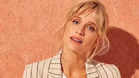 El enojo de Brenda Gandini con unas fans que la encararon en la puerta del teatro y le hicieron una fuerte propuesta