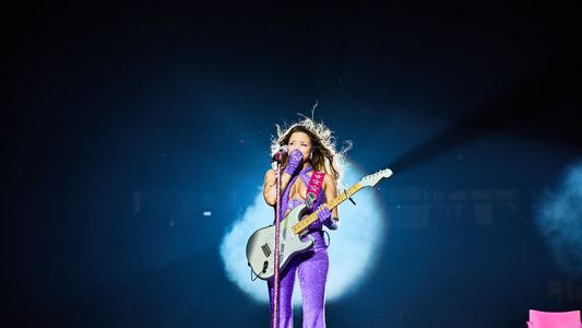 Emilia Mernes terminó su exitosa gira por España: las fotos