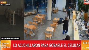 Apuñalaron a hombre en Palermo y murió cuando pedía ayuda en una heladería