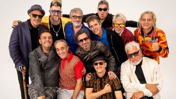 Los Auténticos Decadentes celebran los 30 años de Mi vida loca en vivo