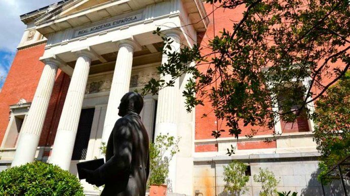 Polémica ante la definición de “feminazi” y “machirulo” por parte de la Real Academia Española