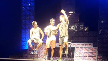 Nicolás Vázquez se volvió a subir al escenario en momento más triste