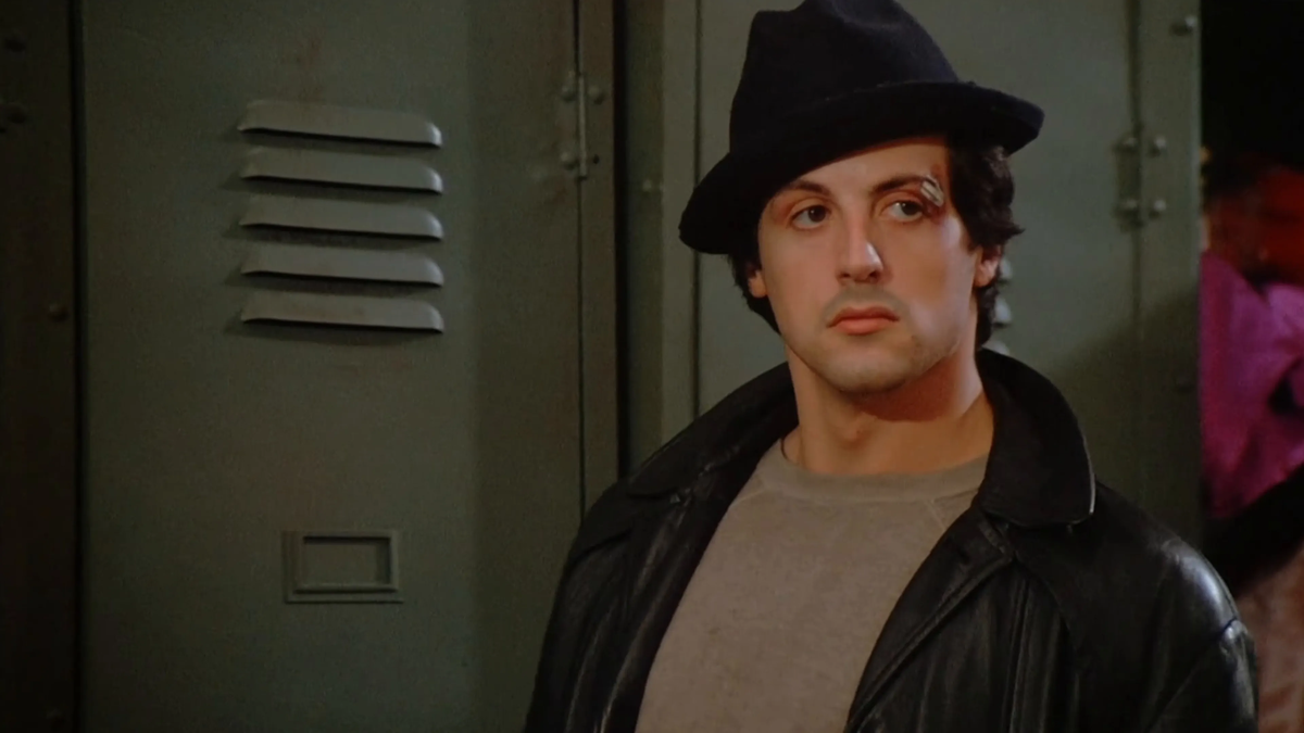 La icónica escena de Rocky bebiendo huevos crudos se volvió símbolo de sacrificio y fuerza