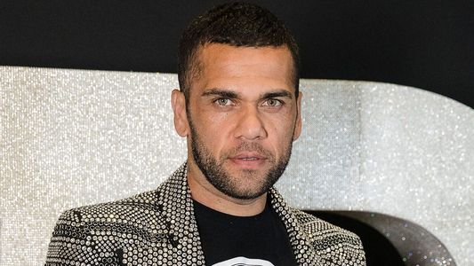 El antecedente de Robinho que fue clave para que Dani Alves siga detenido por abuso