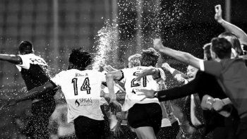 Histórico: Spezia ascendió y jugará en la Serie A de Italia por primera vez en sus 114 años de vida