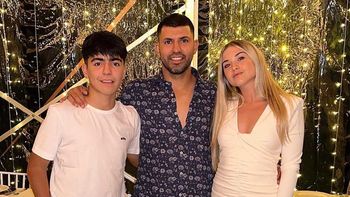 la tierna foto que compartio sofia calzetti junto a benjamin, el hijo del kun agüero