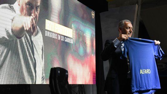 Alfaro, el técnico que cita a Borges y que deberá demostrar que no llegó a Boca solo por lo que dice