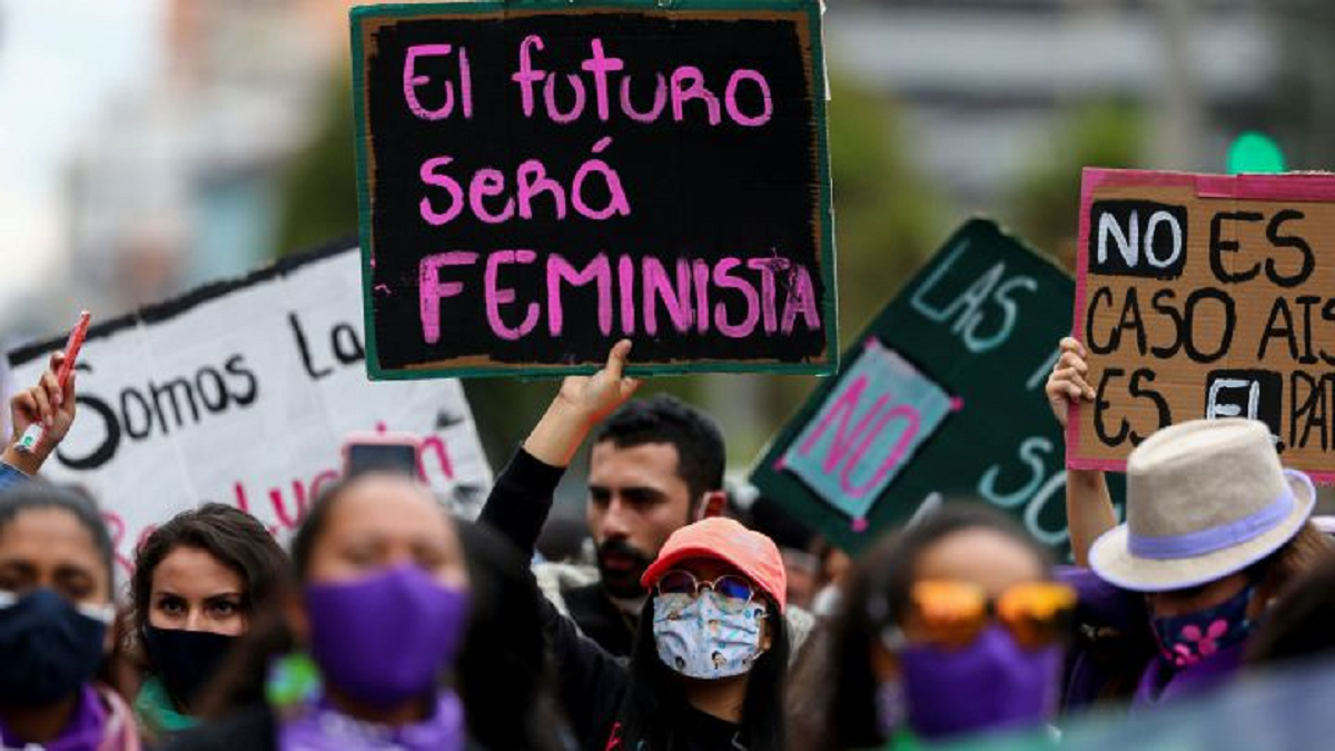 "El movimiento feminista en Argentina ha empujado a reinventar ese día de lucha para denunciar  las violencias machistas y las condiciones de precariedad en los trabajos y en las condiciones de vida en general", dice Verónica Gago, politóloga e integrante de Ni Una Menos.