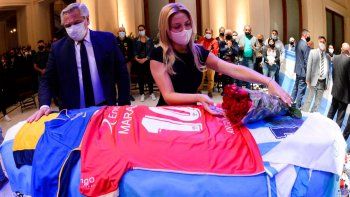 Alberto Fernández, sobre los incidentes en el velatorio de Maradona: Organizamos sabiendo que íbamos a tener un aluvión de gente