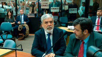 Más problemas para Julio De Vido: la Oficina Anticorrupción pidió 10 años de prisión por la tragedia de Once